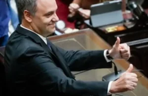 Diputados: el PRO y la UCR evitaron la interpelación y salvaron a Adorni
