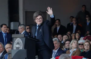 Milei en la Rural: «la energía y la minería financiarán la quita de las retenciones»
