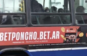 SAETA retiró de colectivos publicidad de juegos de azar