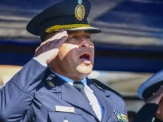 El nuevo Jefe de Policía anunció cambios para reforzar la presencia policial en las calles y descentralizar unidades