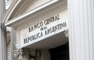 Milei anunció la reforma de la Carta Orgánica del BCRA. Qué riesgos advierten los analistas