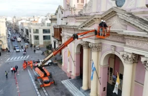 La fachada de la Catedral Basílica contará con iluminación de última generación. VIDEO/FOTOS