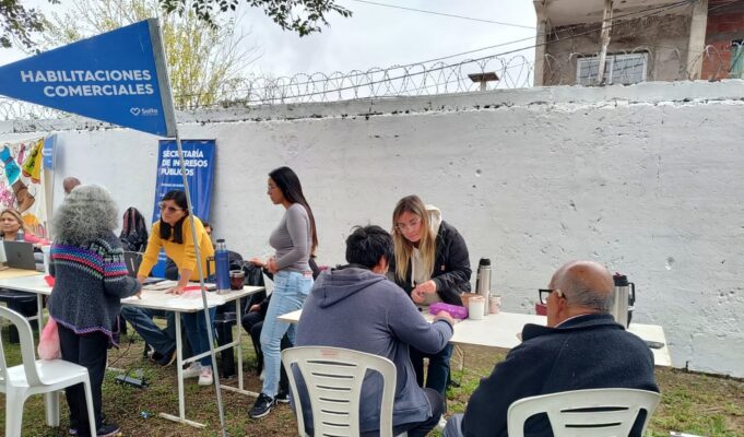 La Muni en tu Barrio llega a Solís Pizarro con servicios y operativo para personas con discapacidad. VIDEO/FOTOS