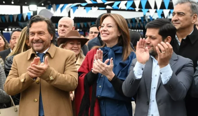 Sandra Pettovello: “El que maltrate al gobernador se la va a tener que ver conmigo”