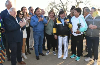 Salta homenajeó a Ricky Maravilla por su aporte a la cultura y música popular. VIDEOS/FOTOS