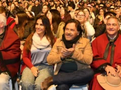 Sáenz compartió con miles de familias el tradicional Festival de la Doma y Folclore en San Lorenzo. VIDEO/FOTOS