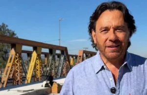 Puentes sobre el río Vaqueros y Circunvalación: Sáenz supervisó la obra que avanza con asistencia financiera provincial. VIDEO/FOTOS