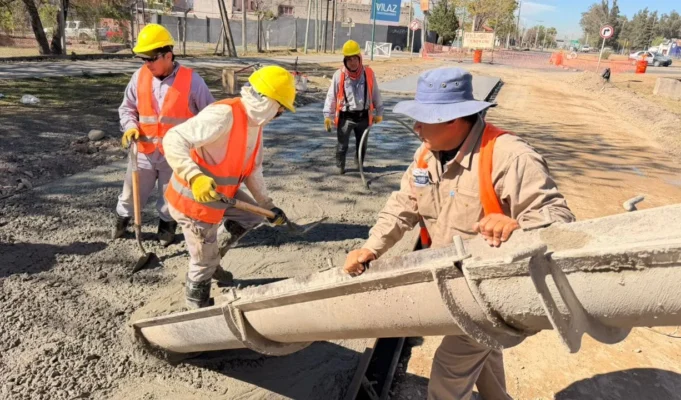Plan Vial Zona Norte: inició el hormigonado en la colectora de avda. Bolivia. VIDEO/FOTOS