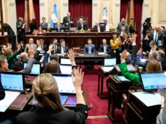 Endeudamiento familiar: sindicatos y organizaciones sociales se movilizaron a Economía