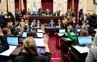 Endeudamiento familiar: sindicatos y organizaciones sociales se movilizaron a Economía