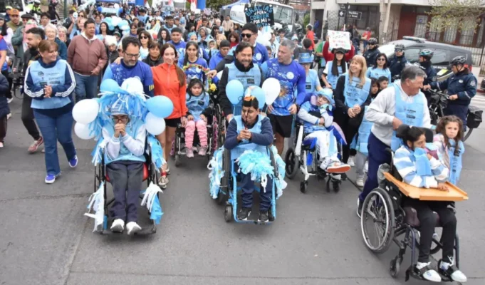 El gobernador Sáenz se unió a la familia de HIRPACE en su 36° maratón “Corro por Vos». FOTOS