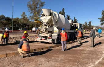 Continúa la construcción del nuevo canal en el nodo Banchik–Del Carnaval. VIDEO/FOTOS