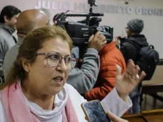 Blanca Chacón Dorr: «El proyecto de este gobierno es de entrega a través de la sumisión ciudadana»