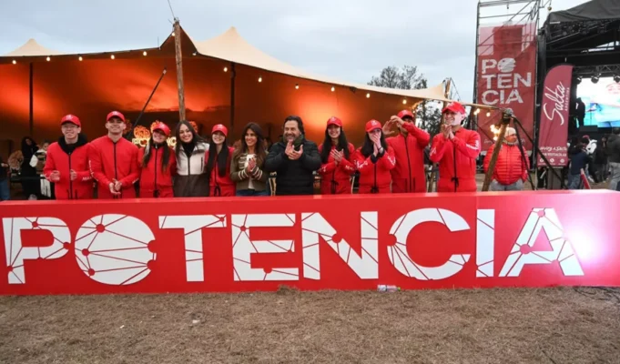 Sáenz destacó el talento emprendedor en Potencia, que convocó a 240 mil visitantes y reunió a 1.000 emprendedores. VIDEO/FOTOS