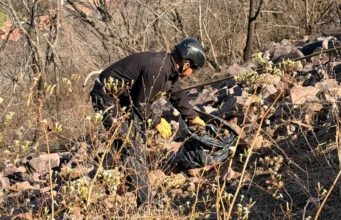 El municipio desplegó un operativo de limpieza en los cerros San Bernardo y 20 de Febrero. VIDEO/FOTOS