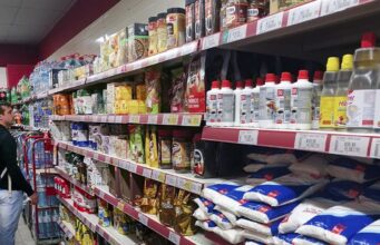 La inflación en agosto fue de 1,7% y acumuló 33,5% en los últimos doce meses
