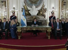 Milei anunció sanciones para empresas que operen en Malvinas y la construcción de una base naval en Tierra del Fuego