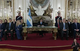 Milei anunció sanciones para empresas que operen en Malvinas y la construcción de una base naval en Tierra del Fuego