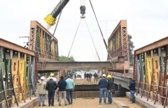 Puente de Vaqueros: Saénz marcó el avance en la modernización de la infraestructura vial metropolitana. FOTOS