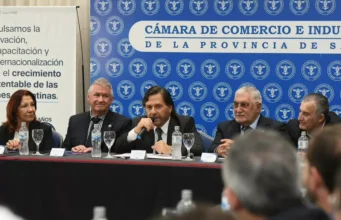 Sáenz en el 120° aniversario de la Cámara de Comercio e Industria: “El comercio y las PyMEs son generadores de oportunidades y trabajo genuino”. FOTOS