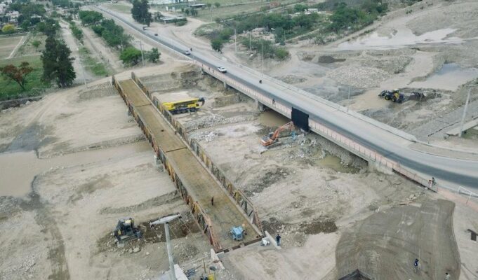 Exitoso operativo traslado del histórico puente «i fierro» de Vaqueros