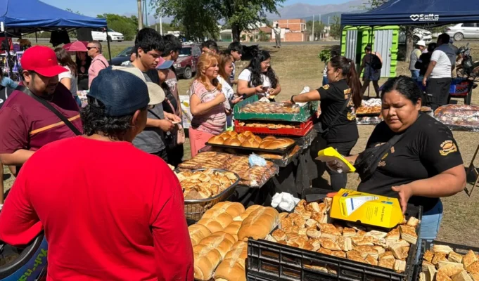 Exitoso «Mercado en tu Barrio» en Ciudad del Milagro. VIDEO/FOTOS