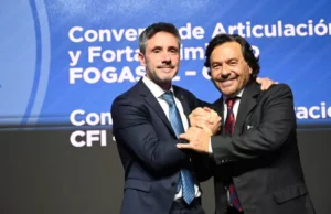 “El verdadero motor de esta provincia son ustedes”: Sáenz firmó convenios con el CFI por $4.000 millones para fortalecer a las MiPyMEs. VIDEOS/FOTOS