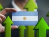 Otro relato de Milei que se cae: el riesgo país argentino se acerca otra vez a los 700 puntos