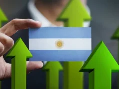 Otro relato de Milei que se cae: el riesgo país argentino se acerca otra vez a los 700 puntos