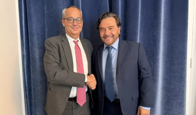 En París, Sáenz ratificó que Rio Tinto proyecta una inversión de USD 2.700 millones para producir 50.000 toneladas de litio en Salta, FOTO