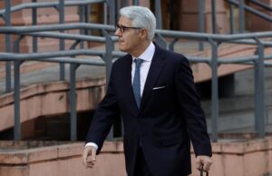 El posible reemplazante de «Toto» Caputo pide frenar el ajuste
