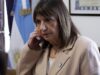 Encuesta: imagen de Bullrich cae 7 puntos en medio de la pelea con los Milei