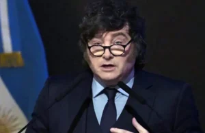 Milei sigue abajo en el ranking de presidentes de América Latina