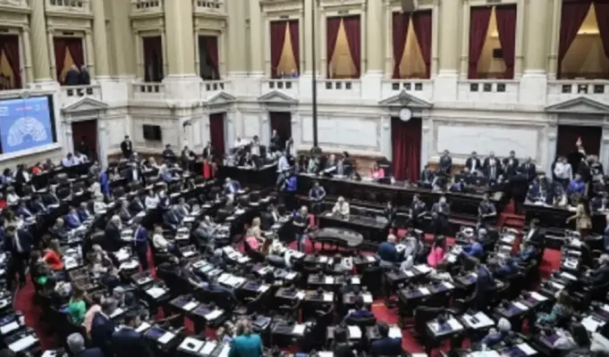 En la sesión del 15 de Octubre se juega la vigencia del mega decreto 70/23 pilar del programa de Javier Milei