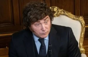 Milei dijo que los rumores de renuncia de Luis Caputo “son una pelotudez del tamaño de una casa”