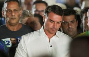 Flavio Bolsonaro huyó de Brasil y llegó a EE.UU. con su familia en busca de asilo político