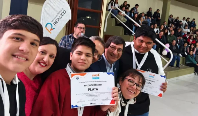 Estudiantes salteños brillaron en el Concurso Internacional Infomatrix y Robomatrix 2026